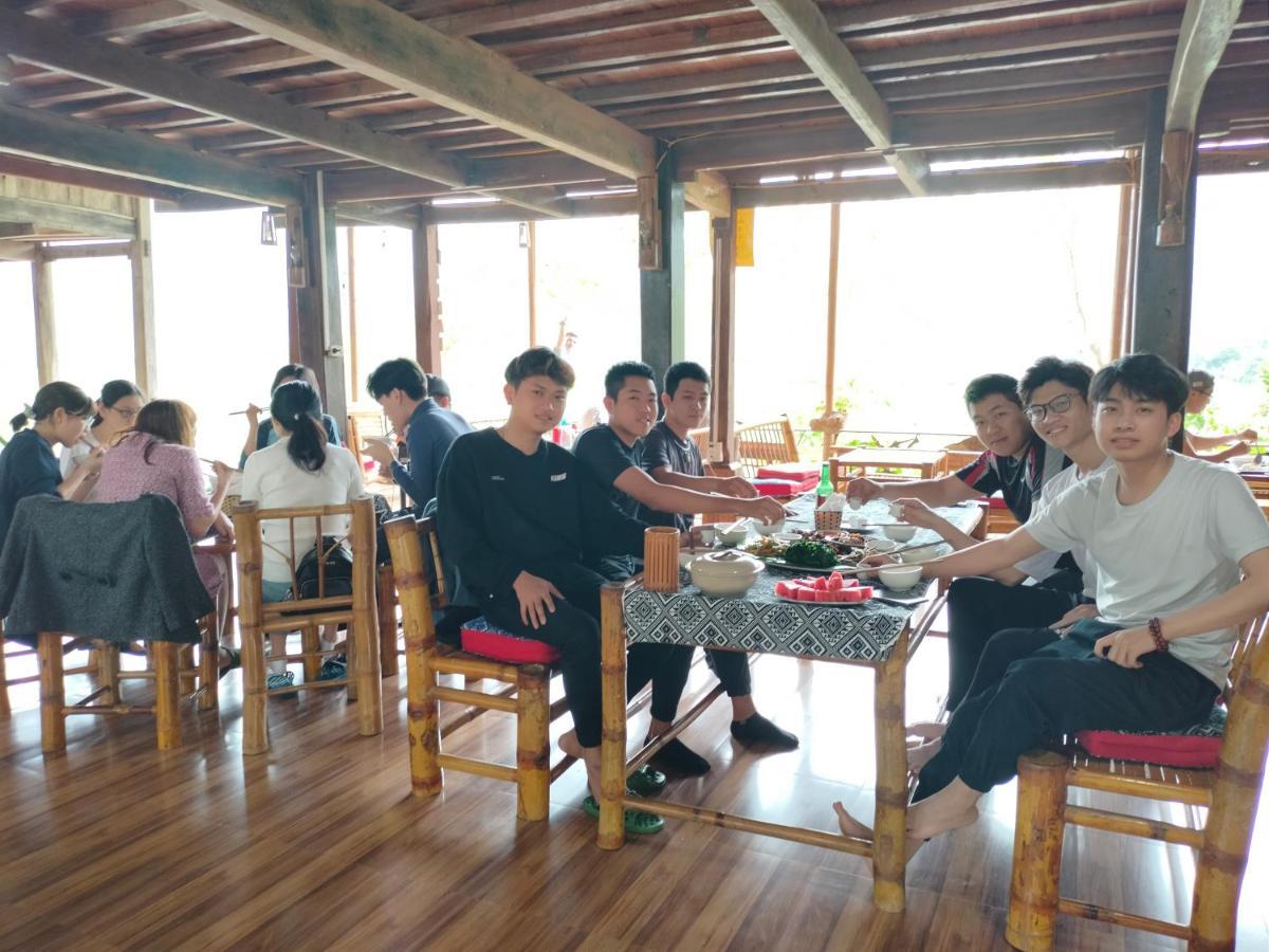 Truong Huy Homestay Mai Châu Bagian luar foto