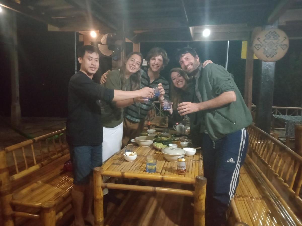 Truong Huy Homestay Mai Châu Bagian luar foto