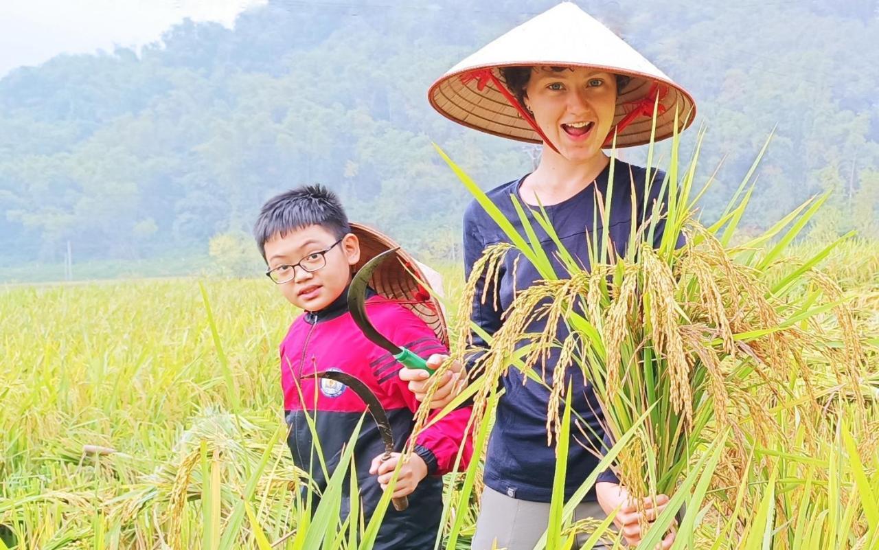 Truong Huy Homestay Mai Châu Bagian luar foto