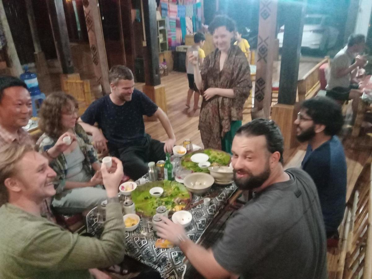 Truong Huy Homestay Mai Châu Bagian luar foto