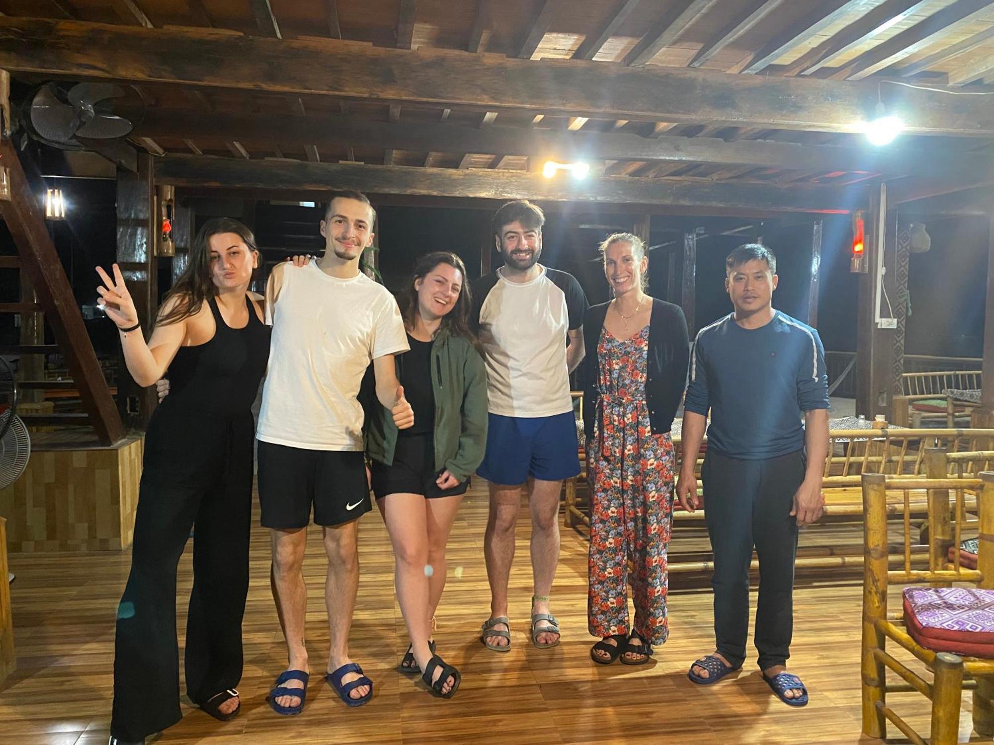 Truong Huy Homestay Mai Châu Bagian luar foto